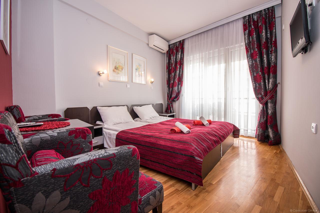 Villa Dudan Lakeview オフリド エクステリア 写真