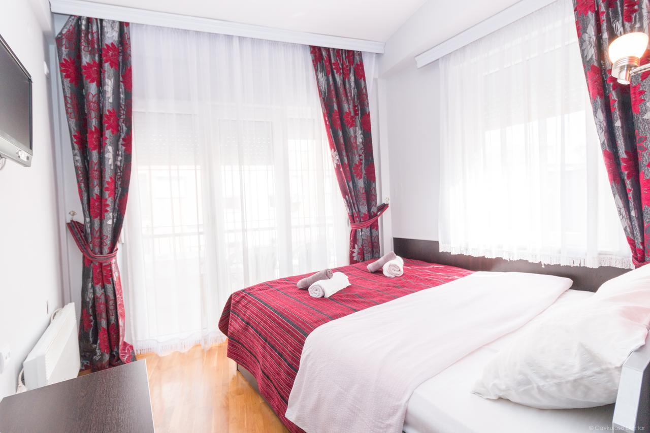 Villa Dudan Lakeview オフリド エクステリア 写真