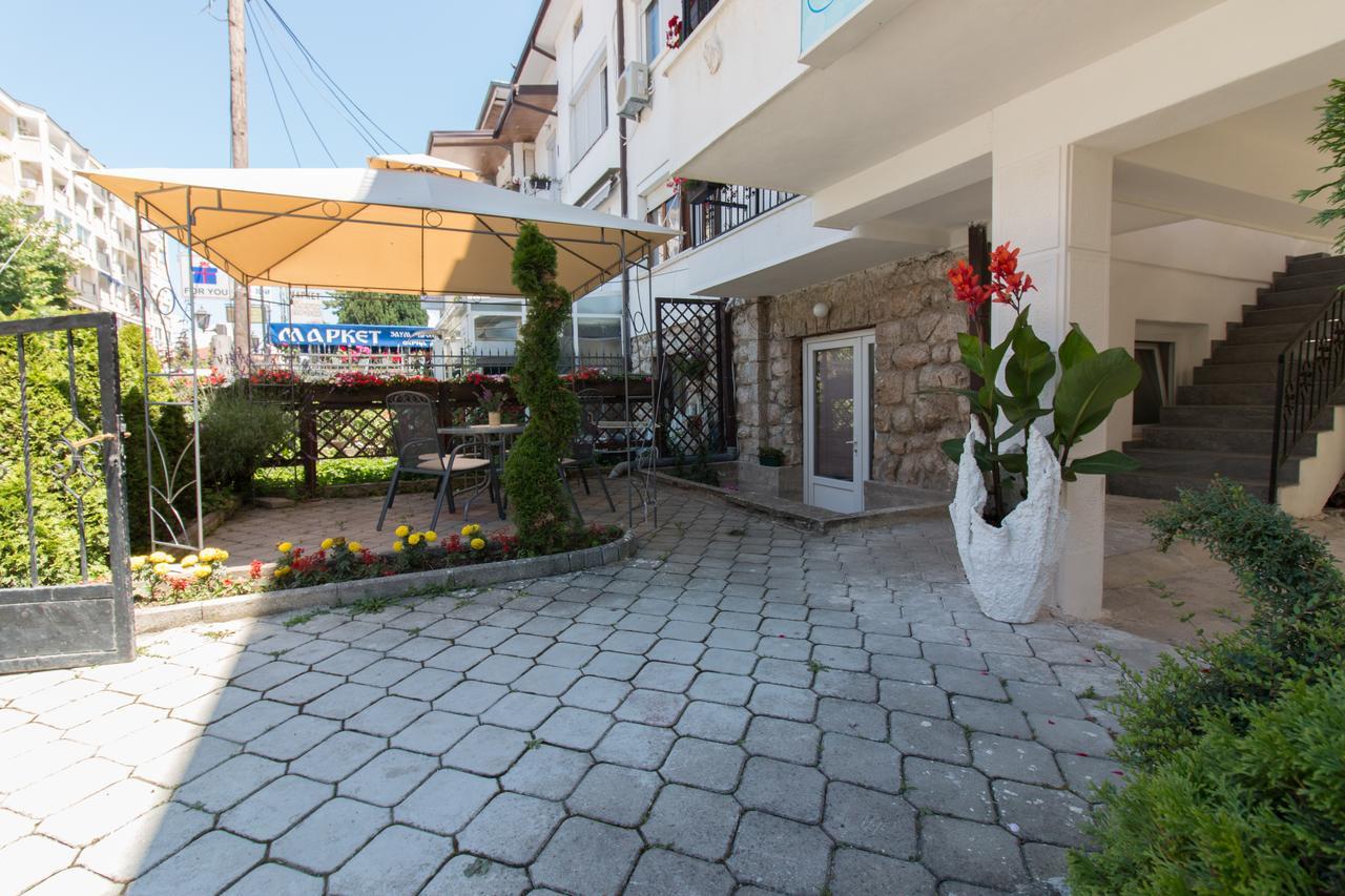 Villa Dudan Lakeview オフリド エクステリア 写真